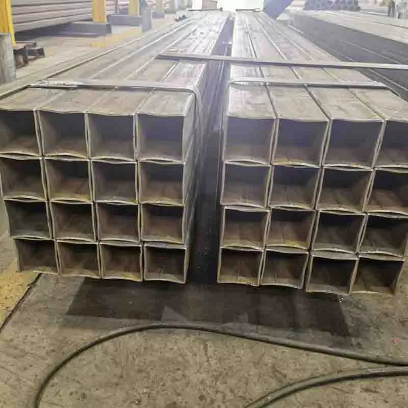 దీర్ఘచతురస్రాకార ట్యూబ్